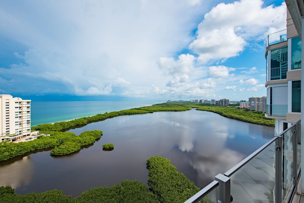 Strandwohnungen Naples Cay Florida kaufen und verkaufen