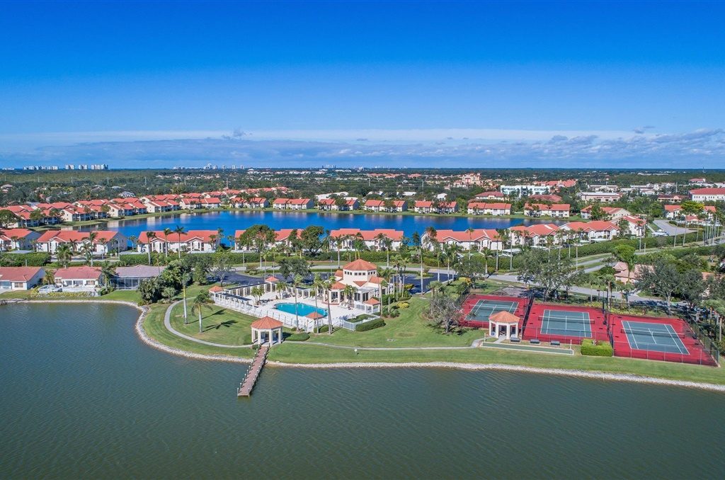 Ferienhaus oder Ferienwohnung Emeralds Lakes kaufen,Immobilien Emerald Lakes Naples