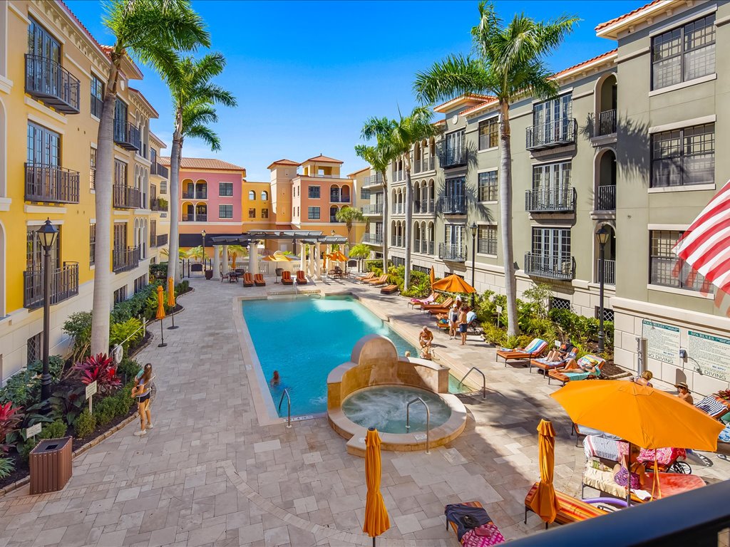 Eigentumswohnung Coconut Point Estero zu verkaufen