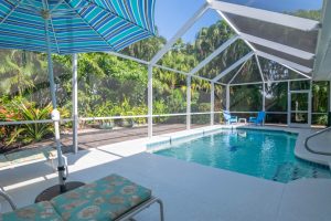 Moebliertes Ferienhaus kaufen Bonita Springs Florida, strandnah kaufen und mieten