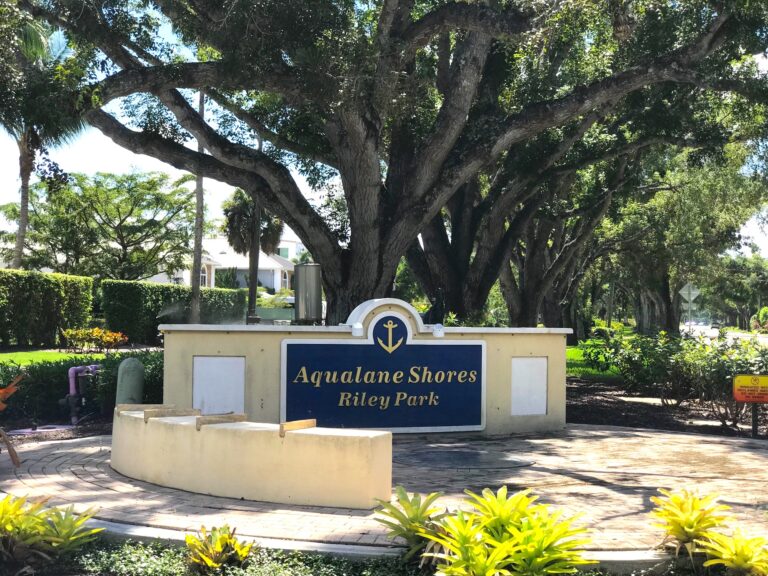 Wohnanlage Aqualane Shores in Naples Florida